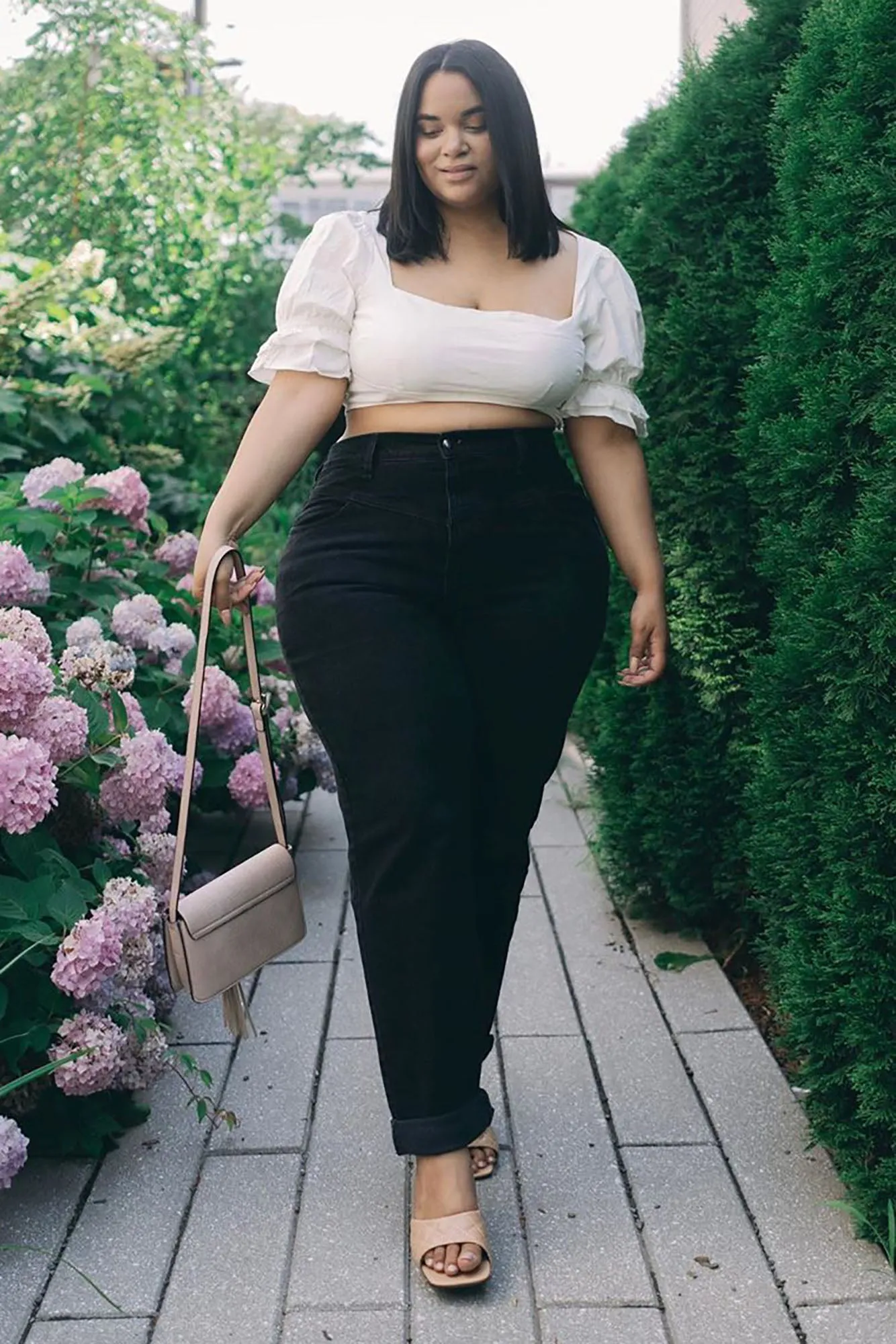 Affair Of The Heart Mom Jeans - Black