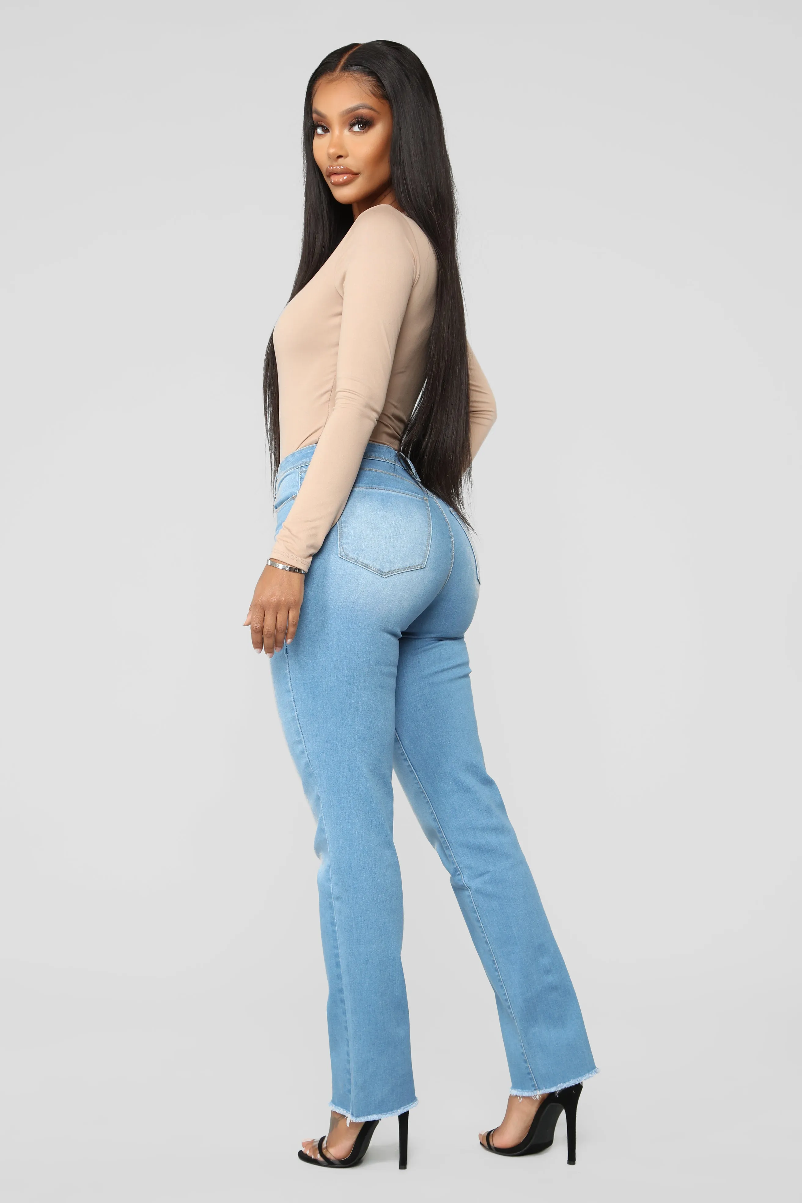 Alexa Frayed Mom Jeans - Light Blue Wash
