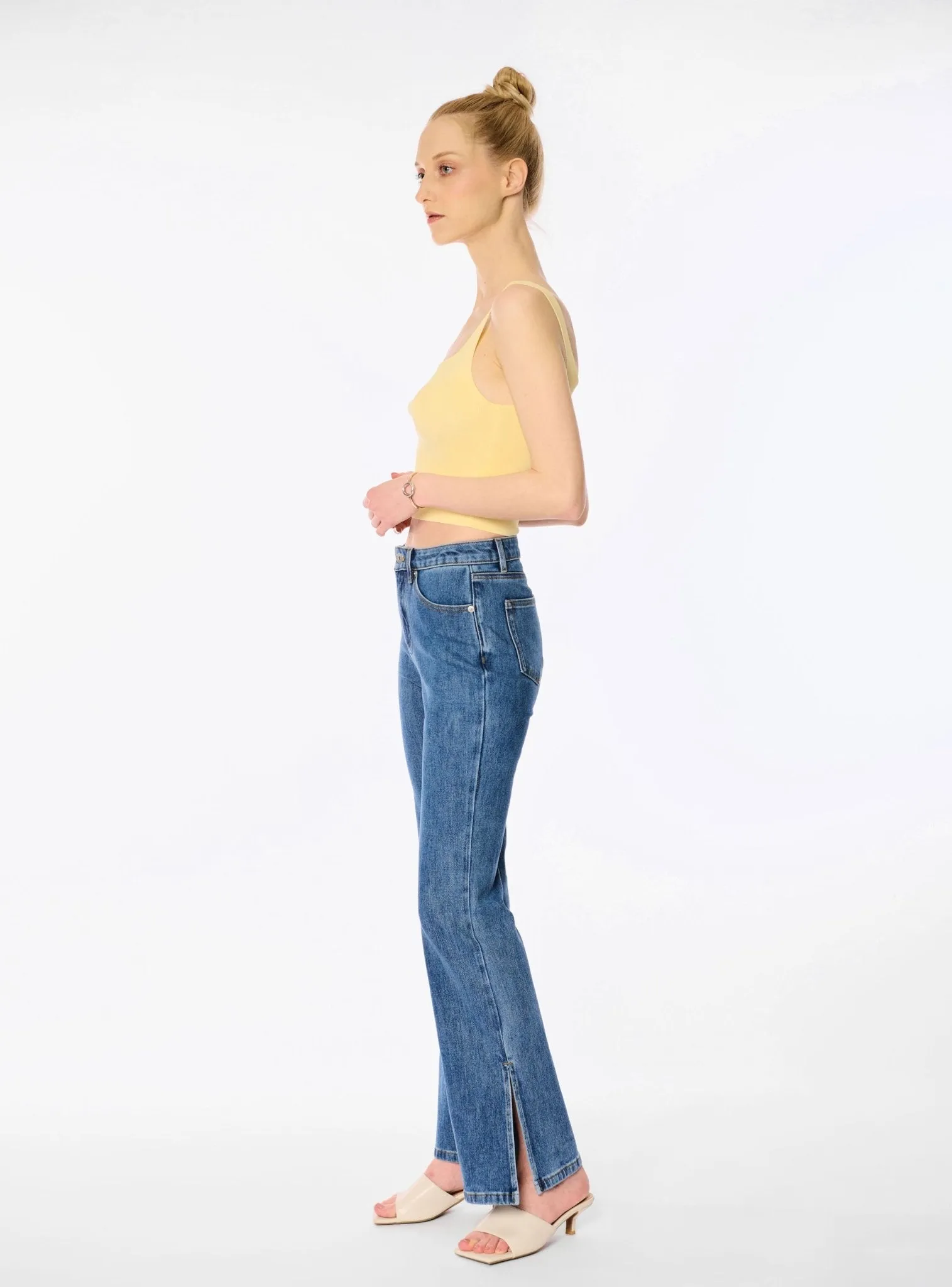 ICON high-waisted split hem jeans  (Blue)