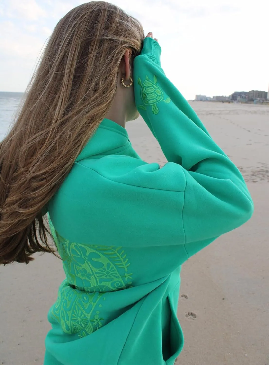Muineobuka Women Y2K Graphic Hoodies Flower Embroidery Oversized Hooded Sweatshirt Vintage Aesthetic Hoodies Streetwear