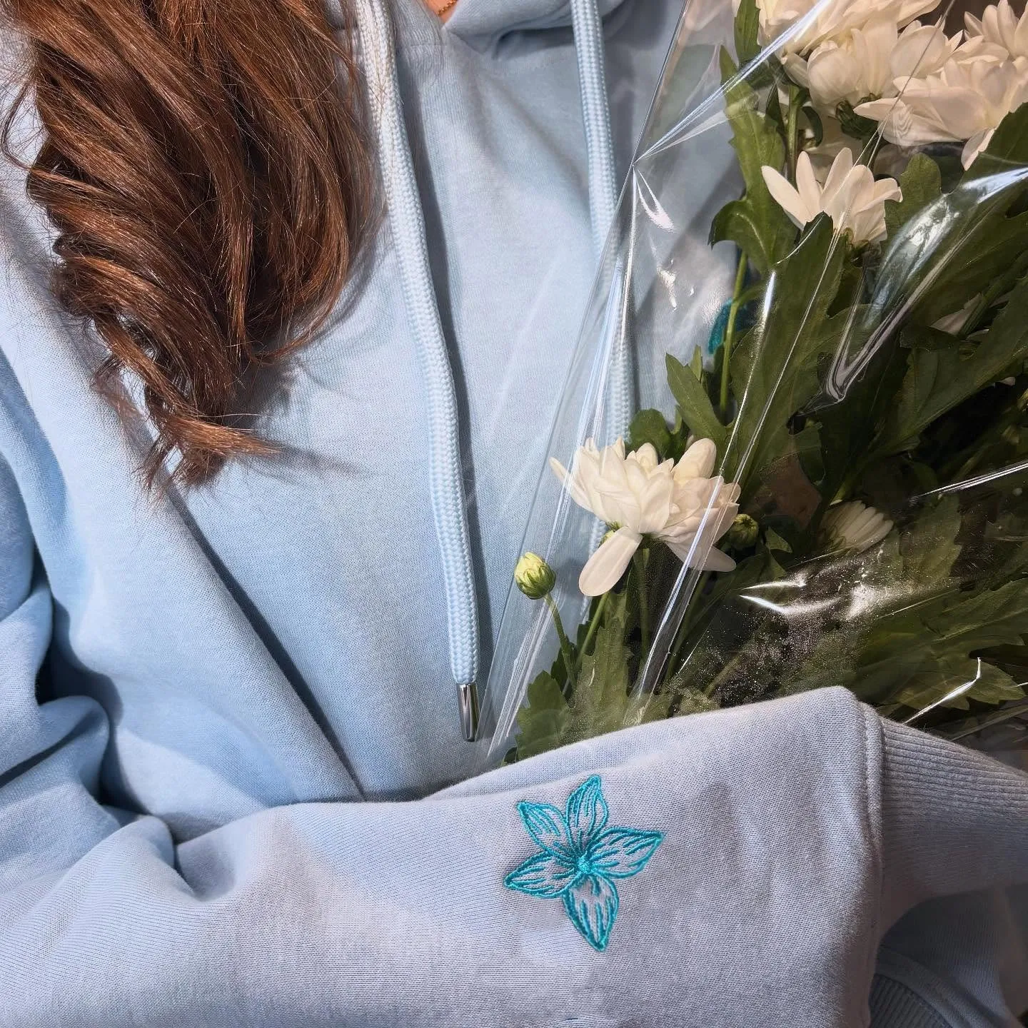 Preppy Embroidered Flower Hoodies for Teen Girl Women Y2K Back Graphic Printed Oversized Pullover Hooded Sweatshirts