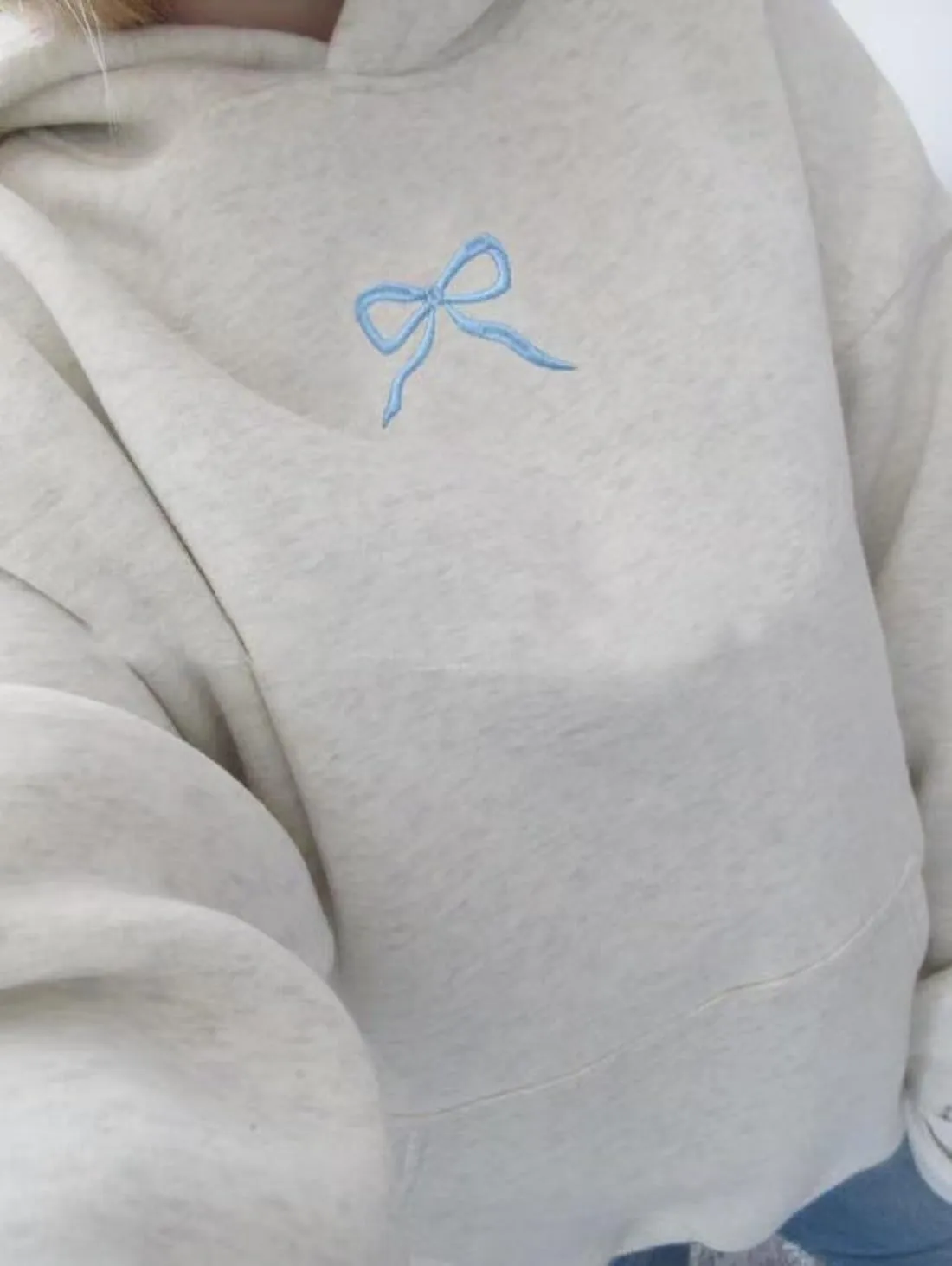 Preppy Embroidery Butterfly Letter Hoodies for Teen Girls Cute Y2k Oversized Graphic Pullover Sweatshirt Top